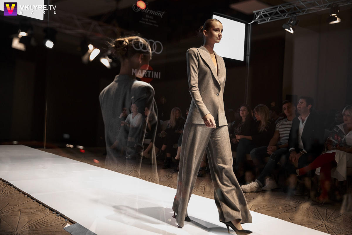 Дефиле дизайнеров из Грузии и России на Azerbaijan Fashion Week (ФОТО)