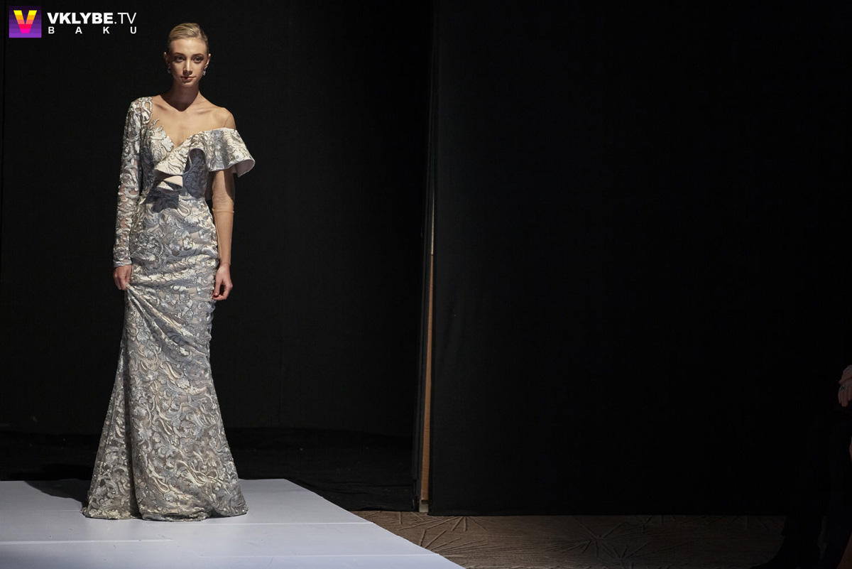 Дефиле дизайнеров из Грузии и России на Azerbaijan Fashion Week (ФОТО)