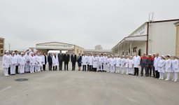 Президент Азербайджана Ильхам Алиев ознакомился в Aбшеронском районе с деятельностью ООО "Захмет-Рузи" (ФОТО)
