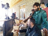 Туристы стали заложниками одичавшего человека в лесах Исмаиллы (ФОТО)