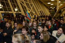 Золотой призер Всемирных соревнований возрастных групп по тамблингу Малкин вернулся в Баку (ФОТО)