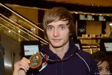Золотой призер Всемирных соревнований возрастных групп по тамблингу Малкин вернулся в Баку (ФОТО)