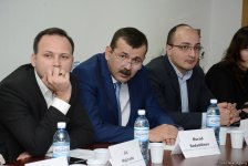 На экспертной площадке Baku Network обсудили значимость “идеологических войн” во внутренней политике стран (ФОТО)