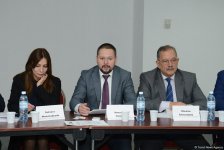 На экспертной площадке Baku Network обсудили значимость “идеологических войн” во внутренней политике стран (ФОТО)