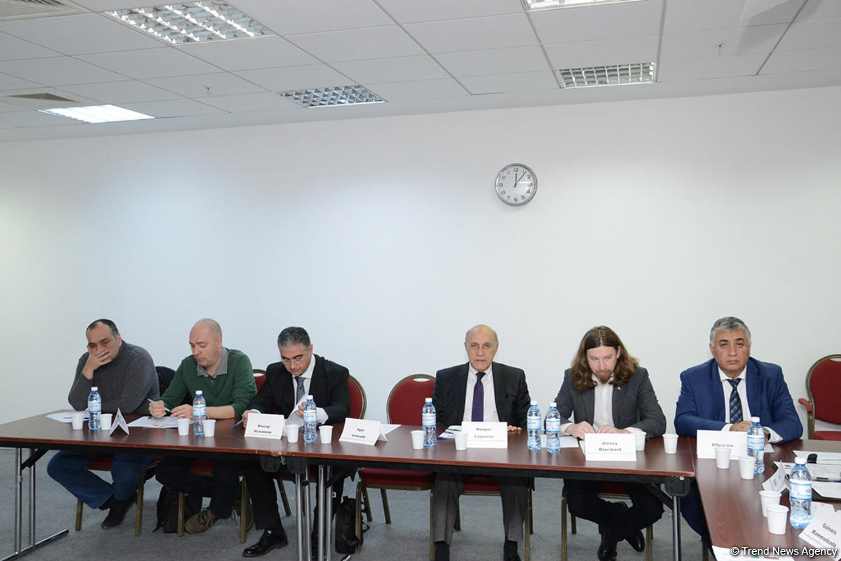 На экспертной площадке Baku Network обсудили значимость “идеологических войн” во внутренней политике стран (ФОТО)
