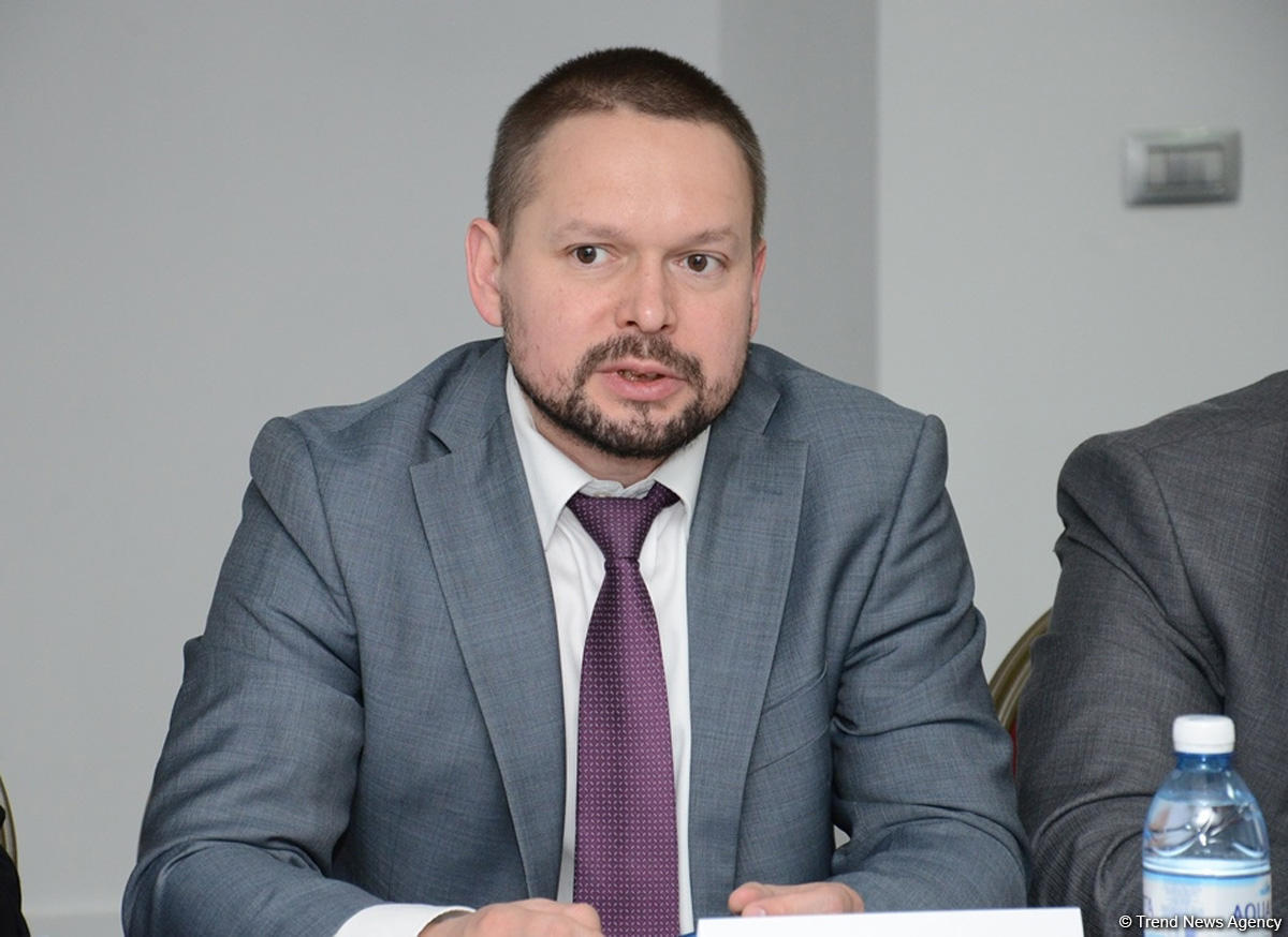 На экспертной площадке Baku Network обсудили значимость “идеологических войн” во внутренней политике стран (ФОТО)