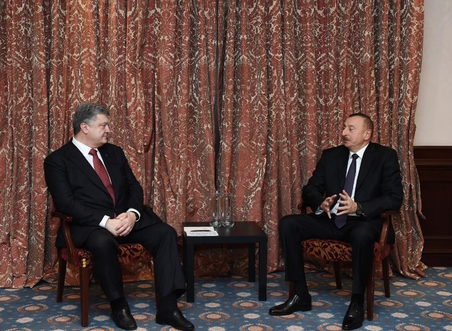 President Aliyev meets with Ukrainian counterpart (PHOTO)