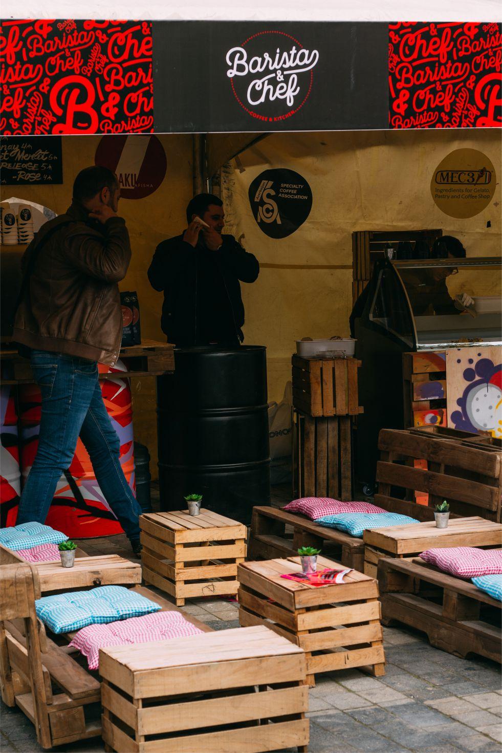 Baku Street Food Festival: Забудьте о плохой погоде, тепло у нас в сердцах! (ФОТО)