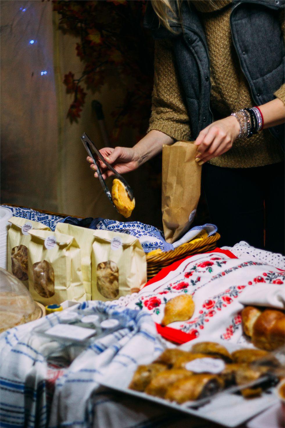 Baku Street Food Festival: Забудьте о плохой погоде, тепло у нас в сердцах! (ФОТО)