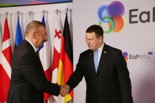 Президент Ильхам Алиев принял участие в саммите "Восточного партнерства" ЕС в Брюсселе (ОБНОВЛЕНО) (ФОТО)