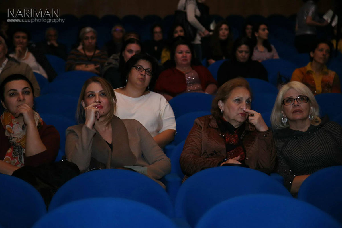 Элегия ночи и романтические пейзажи Сабины Асадовой и Фариды Мамедовой (ФОТО)