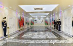 Президент Ильхам Алиев принял участие в открытии Музея флага в Агджабеди (ФОТО)