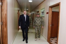 Верховный главнокомандующий Ильхам Алиев ознакомился с условиями в N-ской воинской части в Тертере (ФОТО)