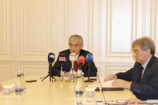 Али Ахмедов: Стоимость обязательной медстраховки будет низкой (ФОТО)