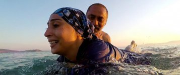 Фильм о беженцев из Сирии с участием Кенуль Нагиевой удостоен награды в Турции (ФОТО)