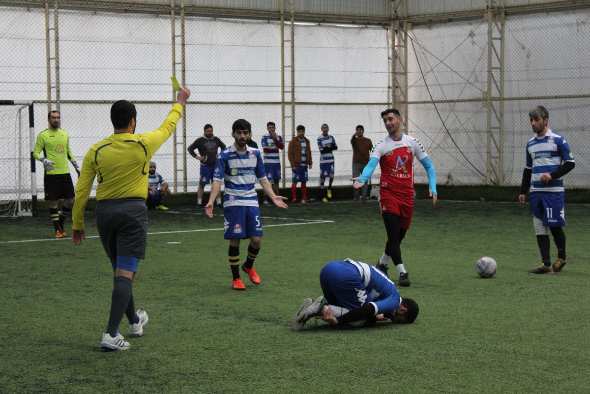 Полуфиналы AZFAR Business League - сюрпризы, ожидаемое, неожиданное (ФОТО)