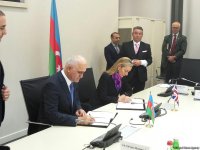 Азербайджан и Великобритания подписали протокол межправкомиссии (ФОТО)