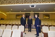 Президент Ильхам Алиев ознакомился с условиями, созданными после капремонта во Дворце культуры “Кимьячи” в Сумгайыте (ФОТО)