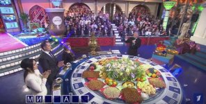 Самый лучший выпуск "Поле чудес" – мотивы Азербайджана и праздник чая (ВИДЕО, ФОТО)
