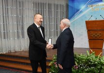 Президент Ильхам Алиев и Первая леди Мехрибан Алиева приняли участие в мероприятии, посвященном спортивным итогам 2017 года (ФОТО)