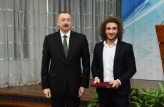 Президент Ильхам Алиев и Первая леди Мехрибан Алиева приняли участие в мероприятии, посвященном спортивным итогам 2017 года (ФОТО)