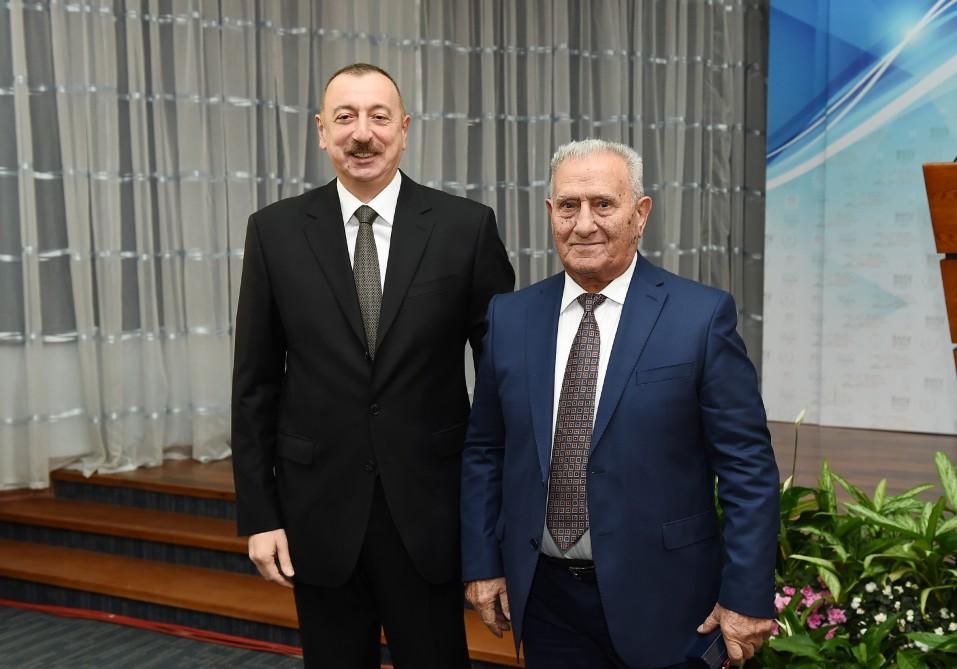 Президент Ильхам Алиев и Первая леди Мехрибан Алиева приняли участие в мероприятии, посвященном спортивным итогам 2017 года (ФОТО)