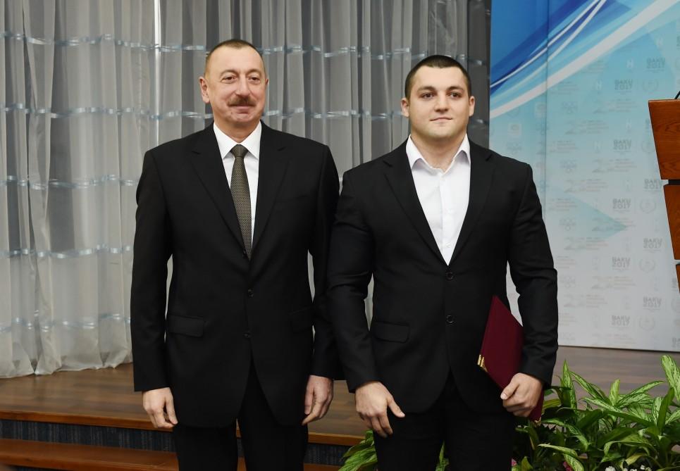Президент Ильхам Алиев и Первая леди Мехрибан Алиева приняли участие в мероприятии, посвященном спортивным итогам 2017 года (ФОТО)