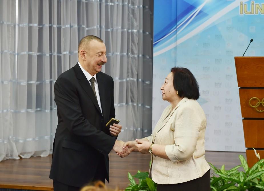 Президент Ильхам Алиев и Первая леди Мехрибан Алиева приняли участие в мероприятии, посвященном спортивным итогам 2017 года (ФОТО)