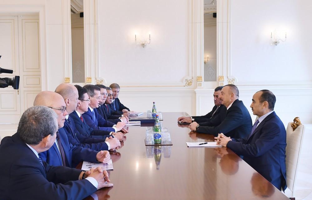Президент Ильхам Алиев принял губернатора Астраханской области (ФОТО)