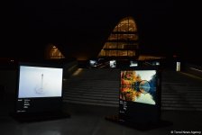 Вице-президент Фонда Гейдара Алиева Лейла Алиева посетила выставку Red Bull Illume (ФОТО)