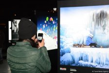 Вице-президент Фонда Гейдара Алиева Лейла Алиева посетила выставку Red Bull Illume (ФОТО)