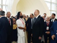 Президент Ильхам Алиев принял участие в международной конференции "Год Исламской солидарности-2017: Межрелигиозный и межкультурный диалог" (ФОТО)