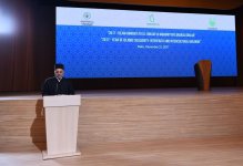 Президент Ильхам Алиев принял участие в международной конференции "Год Исламской солидарности-2017: Межрелигиозный и межкультурный диалог" (ФОТО)