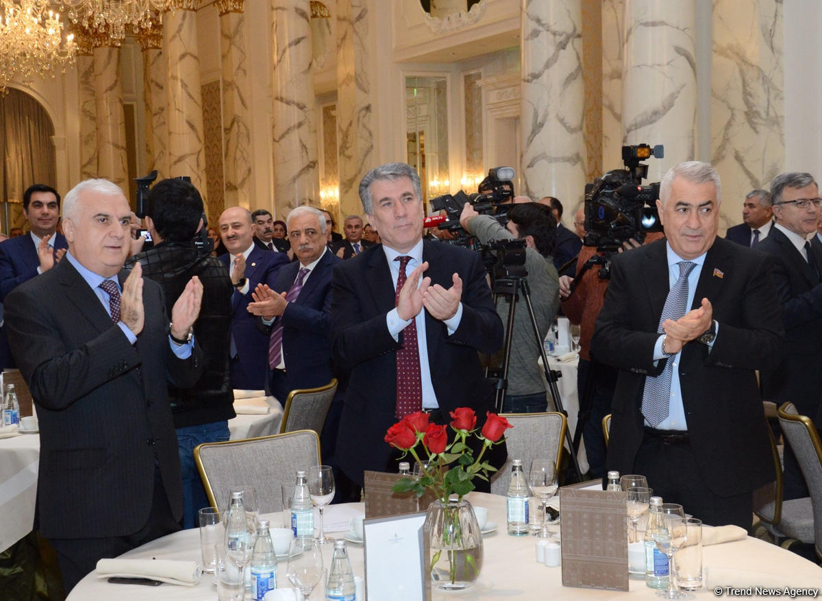 Baku hosting conference on energy, communication opportunities (PHOTO)