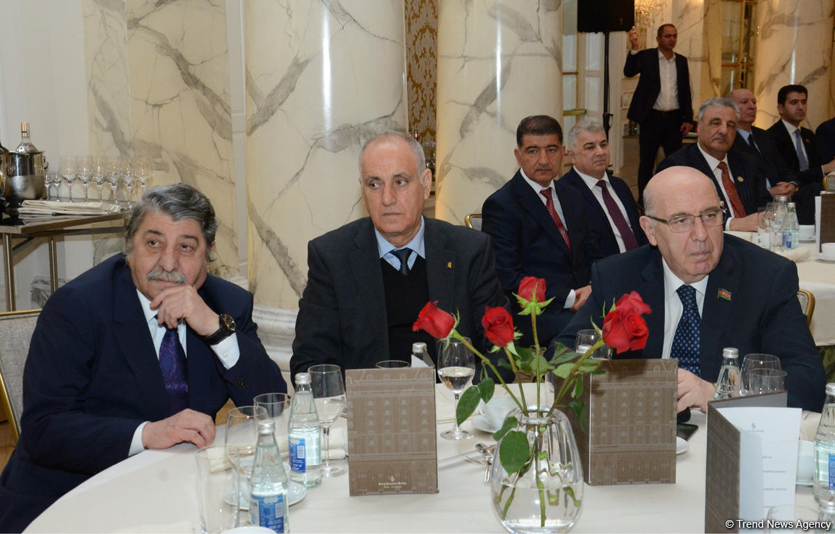 Baku hosting conference on energy, communication opportunities (PHOTO)