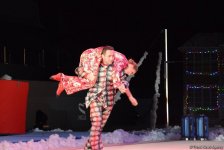 Впервые фильм “Один дома” представлен в Баку потрясающим новогодним гимнастическим Anchorшоу (ФОТО)