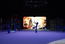 Впервые фильм “Один дома” представлен в Баку потрясающим новогодним гимнастическим Anchorшоу (ФОТО)