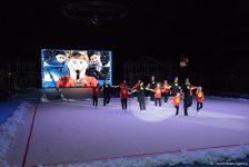 Впервые фильм “Один дома” представлен в Баку потрясающим новогодним гимнастическим Anchorшоу (ФОТО)