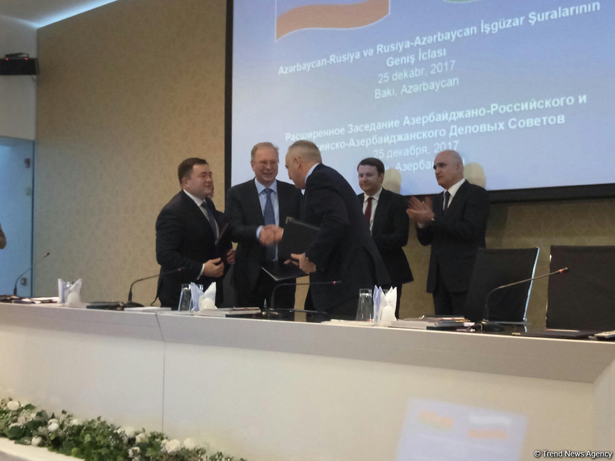 Azerbaijani, Russian companies ink MoUs (PHOTO)