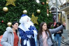 Баку  погрузился в праздничную атмосферу - ФОТОСЕССИЯ