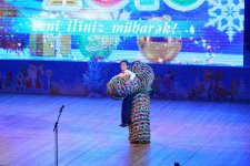Как в Баку дети встретили Новый год (ФОТО)