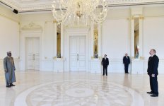 Президент Ильхам Алиев принял верительные грамоты послов ряда стран (ФОТО)