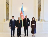Президент Ильхам Алиев принял верительные грамоты послов ряда стран (ФОТО)