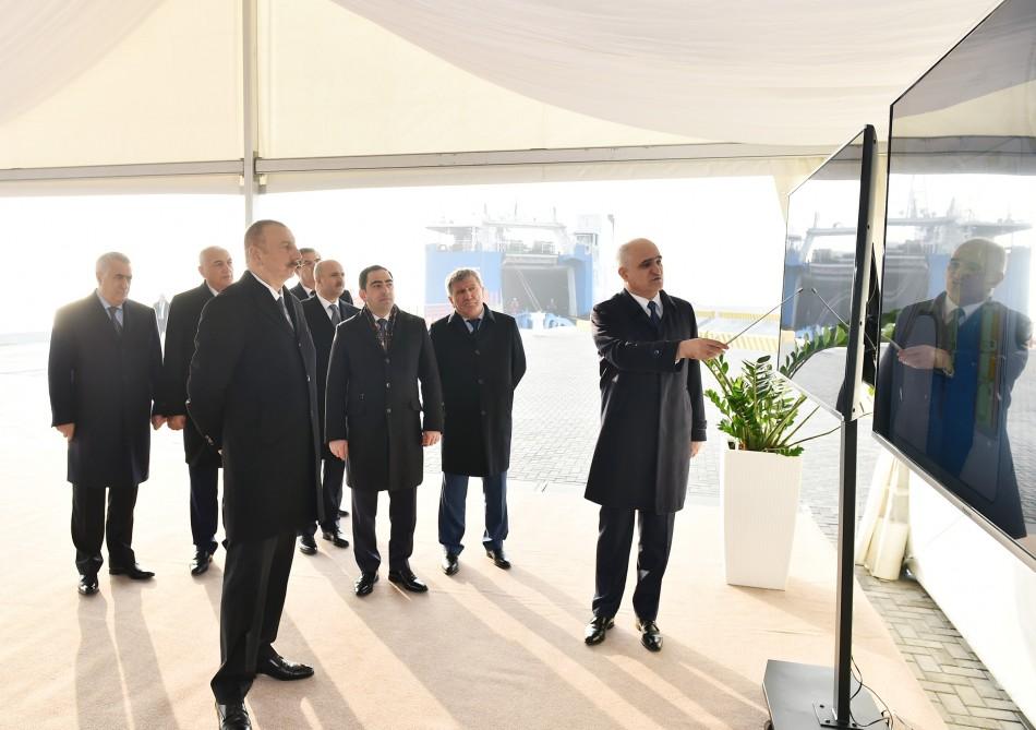 Президент Ильхам Алиев принял участие в открытии Ро-Ро терминала в Бакинском международном морском торговом порту (ФОТО)