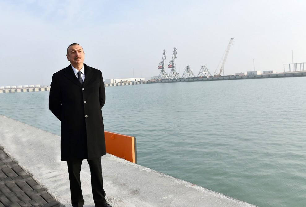 Президент Ильхам Алиев принял участие в открытии Ро-Ро терминала в Бакинском международном морском торговом порту (ФОТО)