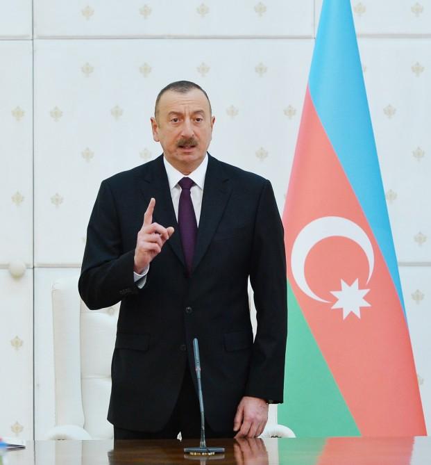 Под председательством Президента Ильхама Алиева прошло заседание Кабмина, посвященное итогам 2017 года и предстоящим задачам (ФОТО) (версия 2)