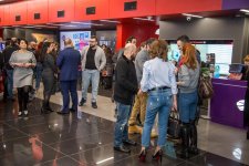 За три дня до мировой премьеры: фильм голливудского сказочника показали в Баку (ФОТО)