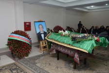 В Баку проходит церемония прощания с выдающимся пианистом Чингизом Садыховым (ФОТО)