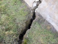 Трещины в районе бакинской телебашни достигли одного метра - минэкологии (ФОТО)