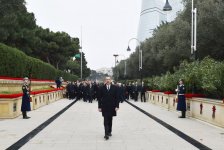 Президент Азербайджана и его супруга почтили светлую память шехидов (ФОТО)